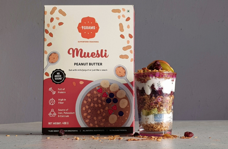 Muesli-Yogurt Mousse