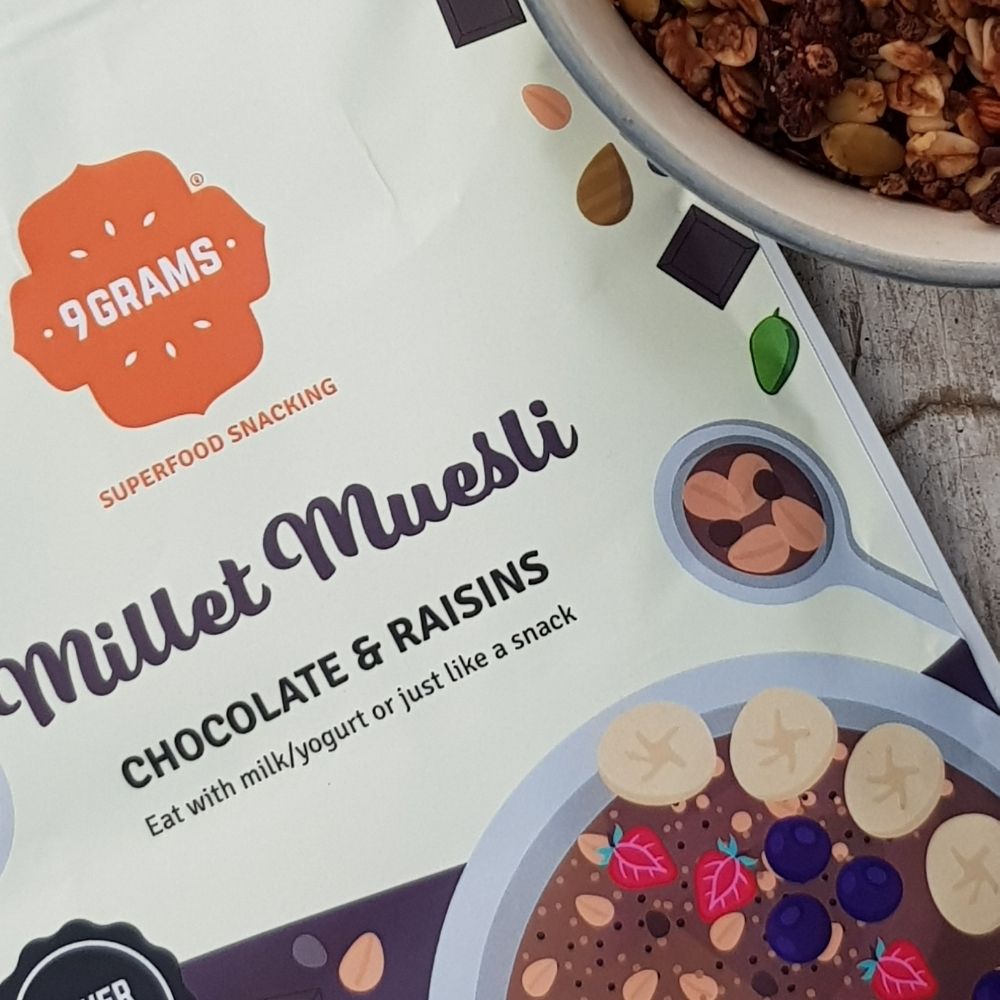 {{ almond butter }} - {{ 9GRAMS }} {{ Muesli }} - {{ 9GRAMS }}